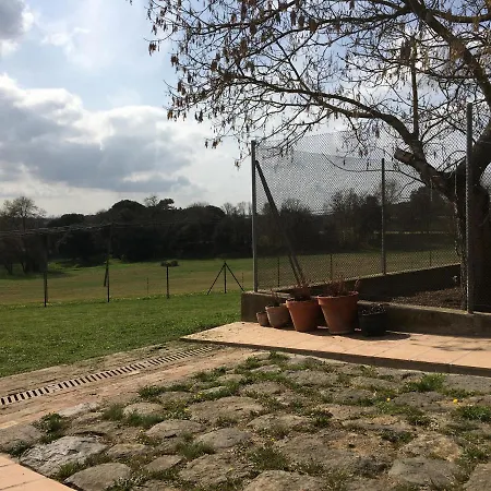 Homestay Mas Teixidor, Masia Entre Girona Y La Costa Brava *