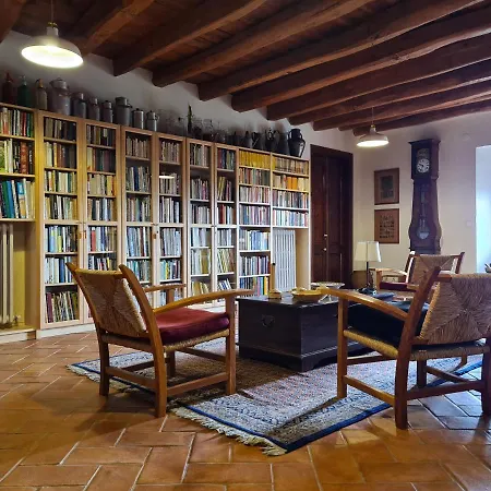 Habitación en casa particular Mas Teixidor, Masia Entre Girona Y La Costa Brava